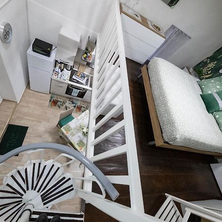 Green Center Valery Sweet House نابولي المظهر الخارجي الصورة